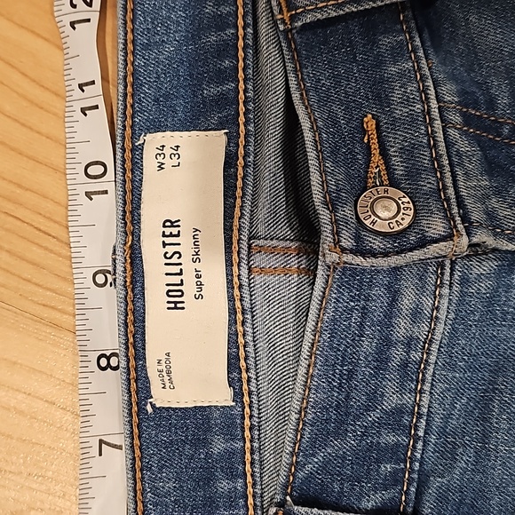 Hollister Skinny Jeans --- 34x34 --- Worn Twice, Washed Once - Picture 3 of 7